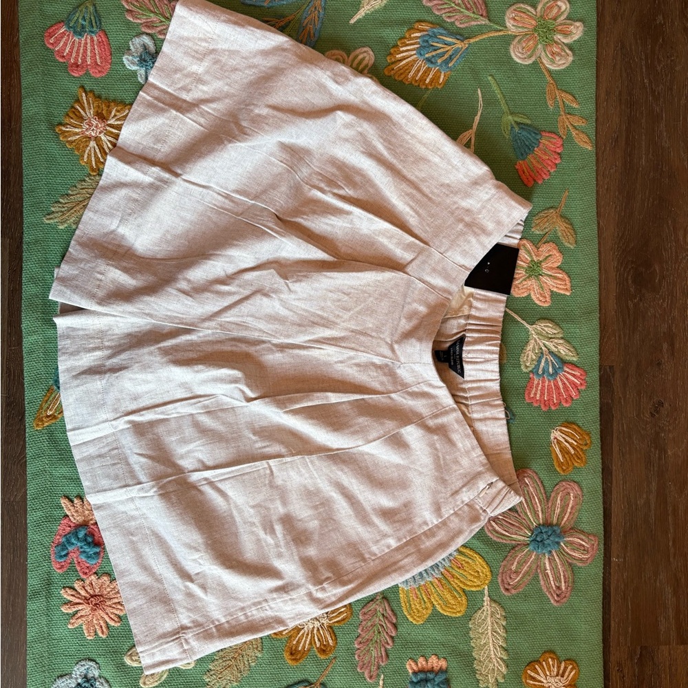 Banana Republic Light Beige Linen Skort